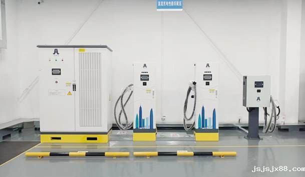 600KW充电桩分体桩双枪600A液冷终端超充及2